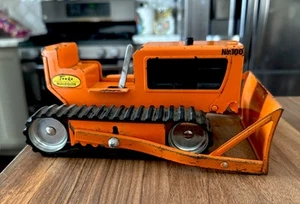 Orange Pressed Steel Vintage Tonka No 100 Bulldozer Toy 1960s Rubber Tracks - Picture 1 of 8