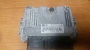 CENTRALINA ECU OPEL ASTRA H 1.7 CDTI Z17DTH BOSCH 0281011943 - Foto 1 di 1