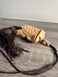 Japanese Meiji Period Carved Inro - Turtle with Tassel - Picture 1 of 12