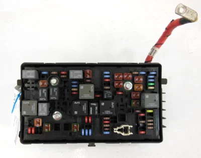 13 Cadillac XTS 2013 motor caja de fusibles módulo de relé OEM 13272071 Foto 1 de 4