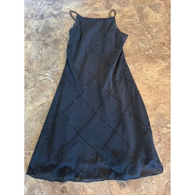 Vestido negro Jones New York vintage años 90 talla 8 sin mangas con cuentas fiesta formal Foto 1 de 4
