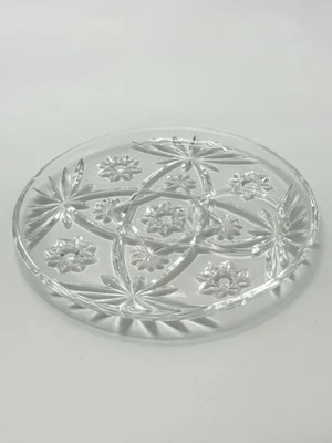 Anchor Hocking - Vintage Star Of David Crystal Cut Glass Small Plate. - Image 1 of 4
