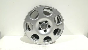 8e0601025f jante pour AUDI A4 1.8 2000 203451 - Picture 1 of 3