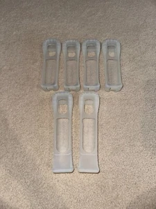 Nintendo OEM Wii Remote Jacket Clear - Picture 1 of 2