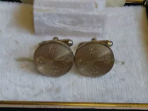 Vintage Gold Tone Retro Cufflinks 19mm Diam. Face. Swiss Cross Design. - Picture 1 of 3