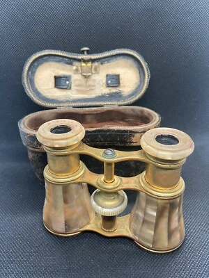 ANTIQUE MOTHER OF PEARL BRASS OPERA GLASSES LEMAIRE FABT PARIS WITH CASE - Image 1 of 2