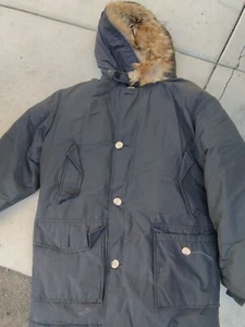 Vintage Woolrich Jacket WoMens Size M Arctic  Down Coyote Fur Trim Coat ^ - Picture 1 of 6