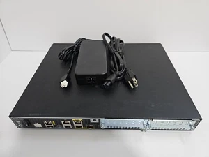 Cisco ISR4321-AXV/K9 CUBE-10, APP, SEC and PVDM4+UC Lic w/ Power Supply - Picture 1 of 3