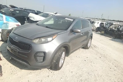 2018 Kia Sportage 2.4L Engine Motor OEM 159K Miles - LKQ434708002 - Image 1 of 4