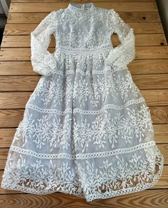 Ivy City Damen Sicily Kleid mit Stehkragen und Spitze Größe S weiß eisblau L4 - Bild 1 von 7