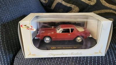 SIGNATURE MODELS STUDEBAKER AVENTI 1963 DIE CAST 1/32 Scale - Image 1 of 4