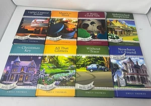 Lot SECRETS OF THE BLUE HILL LIBRARY Emily Thomas GUIDEPOSTS Lot of 8 - Bild 1 von 11