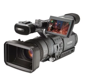 Sony HDV 1080i/MiniDV Camera HDR/HD1000 20x digital zoom - Picture 1 of 7