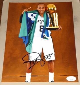 Patty Mills San Antonio Spurs SIGNED AUTOGRAPHED NBA Championship 8x10 Photo JSA - Picture 1 of 2