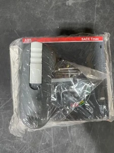 1pc NEW for ABB 1SDA060405R1 Rotary Handle - Picture 1 of 2