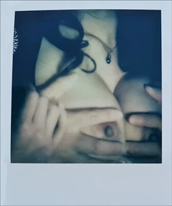 NOBUYOSHI ARAKI * Nude * POLAROID ORIGINAL VOM KÜNSTLER SIGNIERT & ZERTIFIZIERT - Picture 1 of 6
