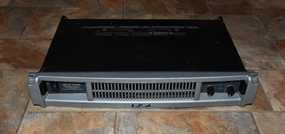 Amplificador de potencia profesional QSC PLX1104 1100 vatios con cable de alimentación - Usado #2 Foto 1 de 4