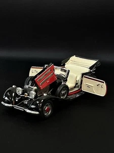 Modellino Auto CMC Mercedes Cabriolet B 1936 1:24 - Foto 1 di 11
