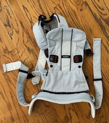 BABYBJÖRN Portabebés Azul One Air Mini Malla 3D 8-33 lb 0-3 Años Flexible Foto 1 de 4