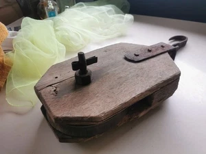 Antike Umlenkrolle für Blumenampel Halterung Aufhängevorrichtung Blumen- - Video - Bild 1 von 7