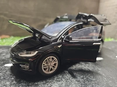 Proswon Tesla Model X 1:32 Scale Diecast Pullback Car NO BOX Lights And Sound  - Image 1 of 4