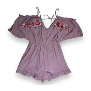 Wunschliste | lila mit Blumen bestickter kalter Schulterstrampler - Bild 1 von 7