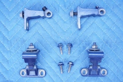 VW Tiguan Front Driver Door Upper&Lower Hinge 2018-2022 Silk Blue Metallic: 2B2B - Image 1 of 3