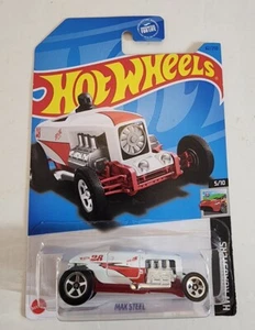 Hot Wheels White Max Steel HW Roadsters #62/250 - Picture 1 of 12