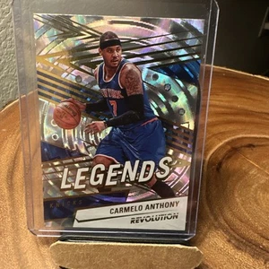 2024-25 Panini Revolution - Legends Carmelo Anthony #165 Fractal - Picture 1 of 2