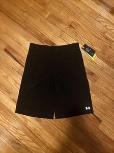 UNDER ARMOUR Boys Golf Shorts Amphibious Black HeatGear UPF 50 Quick Dry NWT 18 - Picture 1 of 6