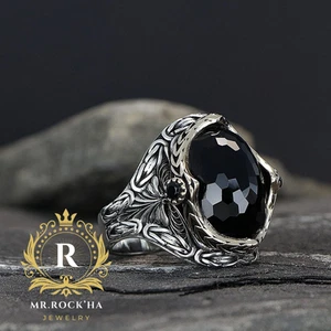 Black Zircon Stone,King Byzantine Chain Engraving Motif,925 K Silver Men's Ring - Picture 1 of 8