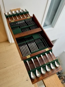 ALTES HALL Besteck ALVESTON Muster von Robert Welch 50 Teile Kantine für 6 Personen - Bild 1 von 24