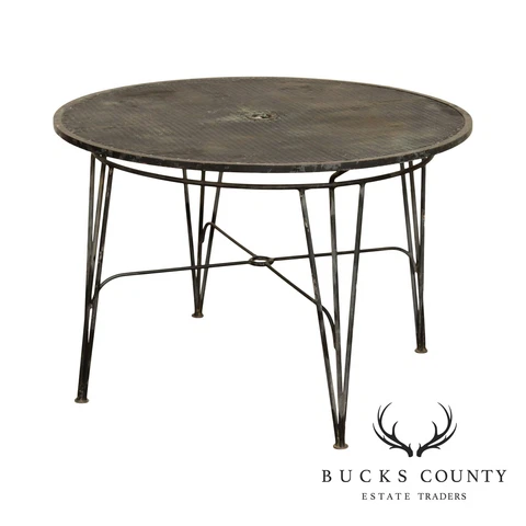 Salterini 'Radar' Midcentury Modern Wrought Iron Round Patio Dining Table Cover