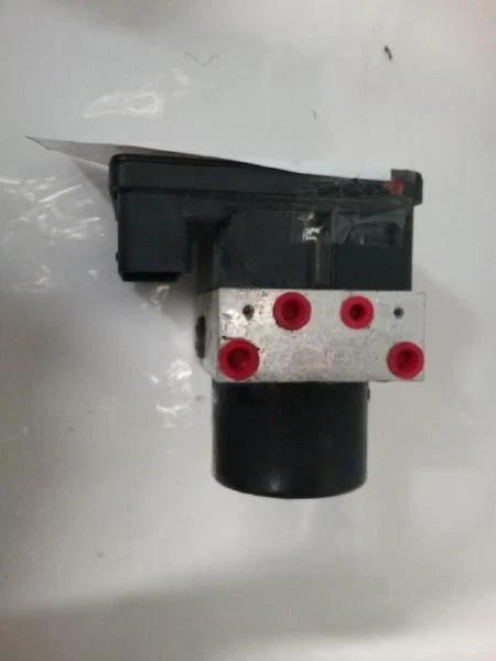 Conjunto de módulo de bomba de freno antibloqueo MAZDA 2 ABS 2011-2014 FABRICANTE DE EQUIPOS ORIGINALES con garantía Foto 1 de 4