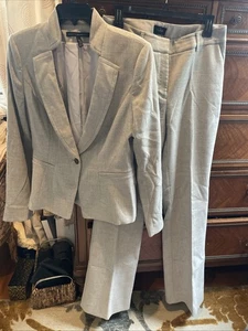 Grauer Blazer Damen White House Schwarzmarkt Größe 8 die Schlaghose Größe 6 Anzug - Bild 1 von 8