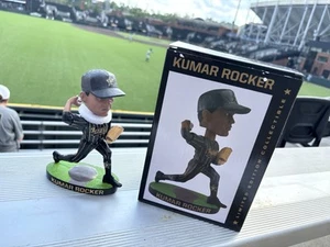NEU Kumar Rocker Vanderbilt Baseball Wackelkopf SGA Neu im Karton Vandy Jungen - Bild 1 von 1