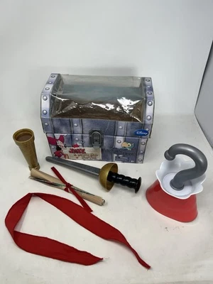 Disney Jake and the Neverland Pirates CAPTAIN HOOK'S Treasure Chest - Image 1 of 4