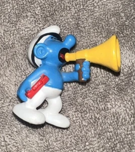 Schlümpfe 20715 Produzent Schlumpf Megaphon Vintage Film Spielzeug Figur Film PVC GD05 - Bild 1 von 4