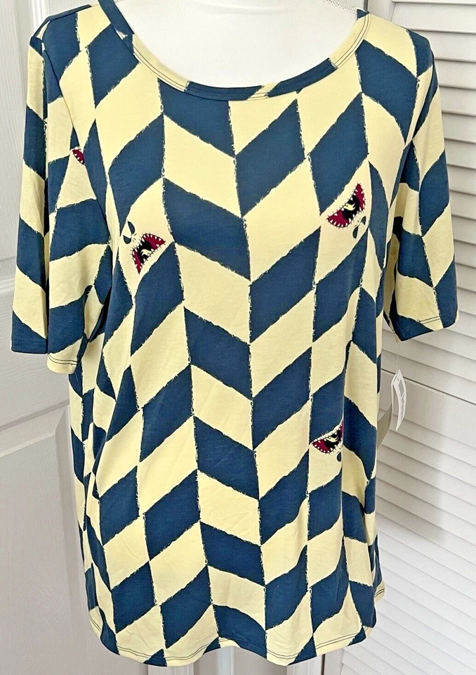 LuLaRoe XL Gigi Disney Nightmare Before Christmas Halloween Shirt