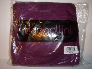 "Nuevo bolso bandolera Baggallini (berenjena) 9"X 8"X 1.5" - Imagen 1 de 4