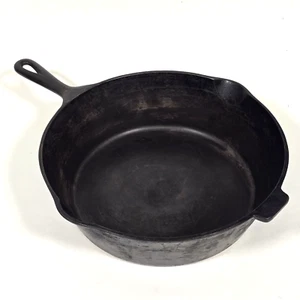 DE COLECCIÓN VOLLRATH HIERRO FUNDIDO 11" SARTÉN PROFUNDA FREIDORA DE POLLO ANILLO TÉRMICO DOBLE VERTIDO - Imagen 1 de 13