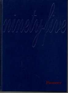 Luther College Pioneer 1995 College Yearbook Vol 60 Decorah IA Iowa Weston Noble - Bild 1 von 8