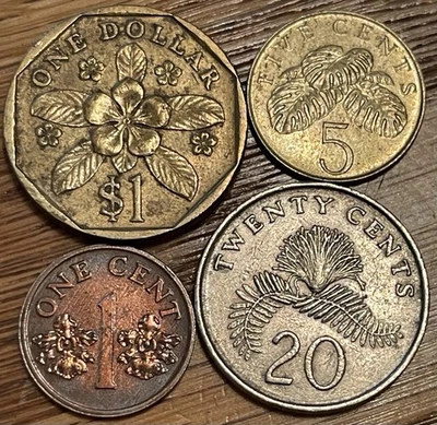 Lot of 4 Singapore Coin Denominations, 1987-1995, High Grade - Combined Shipping - Image 1 of 2
