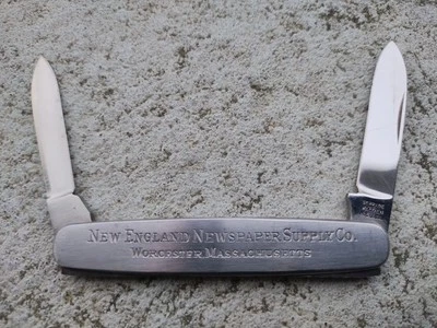 NAVAJA DE BOLSILLO PLEGABLE SCHRADE WALDEN NY EE. UU. 2 HOJAS NUEVO PERIÓDICO INGLATERRA DE COLECCIÓN Foto 1 de 4