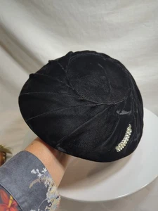 Vintage Black Velvet Hat Woman One Size Saucer Crown Embellished - Picture 1 of 10
