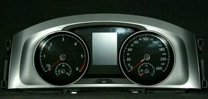⭐ VW Golf MK7 Speedometer Instrument Panel 5G1920741A A2C94774700⭐ - Picture 1 of 4