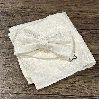 Conjunto cuadrado de bolsillo de pajarita de cachemira marfil para hombre boda esencial pajarita pañuelo Foto 1 de 4