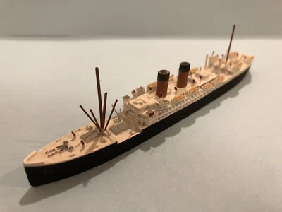 Hein Mück #311 Netherlands Passenger Ship Johan de Witt Waterline Model - 1:1250 - Image 1 of 4