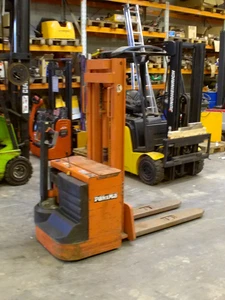 Linde L12  Deichselstapler  Hochhubwagen Stapler Ameise Hubwagen - Bild 1 von 6