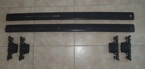2001-2007 toyota highlander Roof Rack Cross Bars OEM - Picture 1 of 4